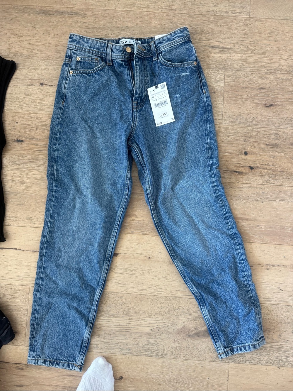 Zara Boyfriend Jeans in Medium Blue Wash